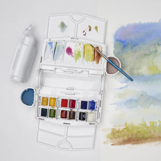 Winsor & Newton Cotman Field Plus Travel Set, 12 Half-Pans
