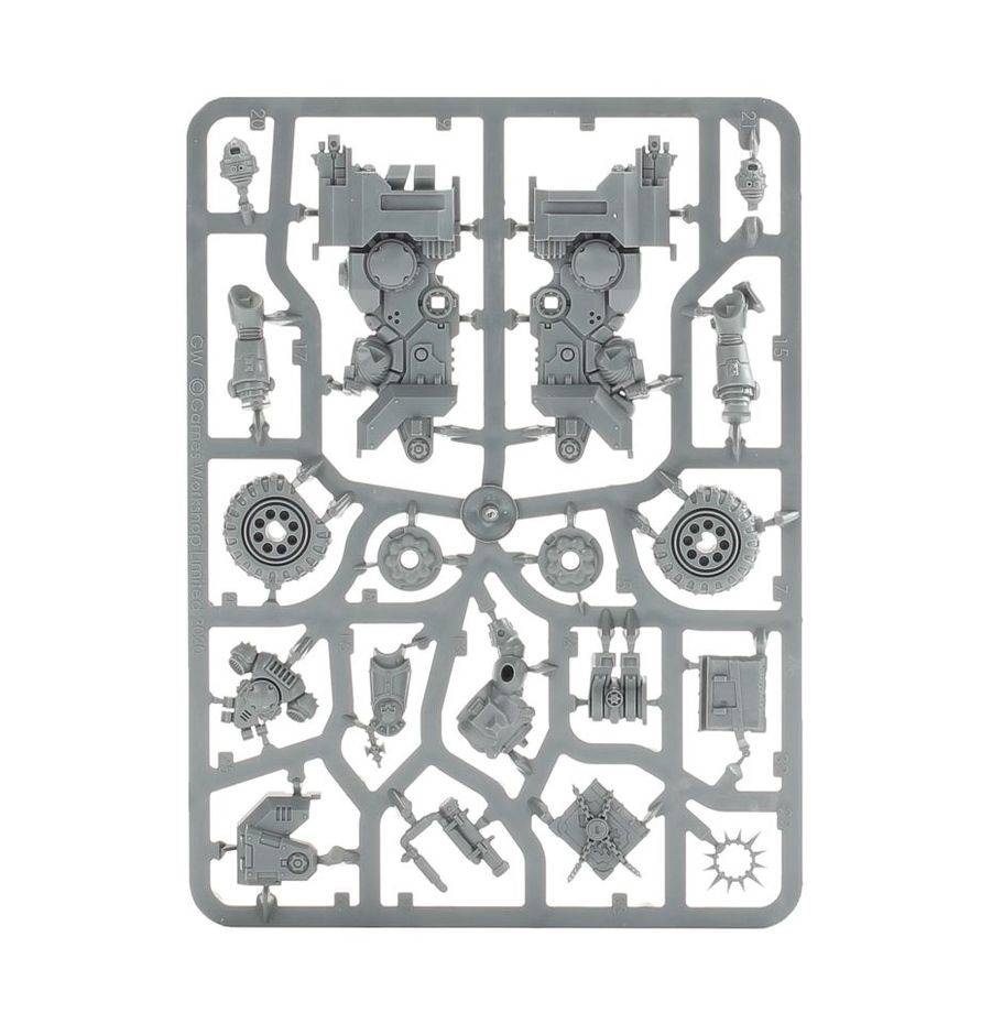 Warhammer 40,000 Space Marines: Chaplain on Bike Miniature Set