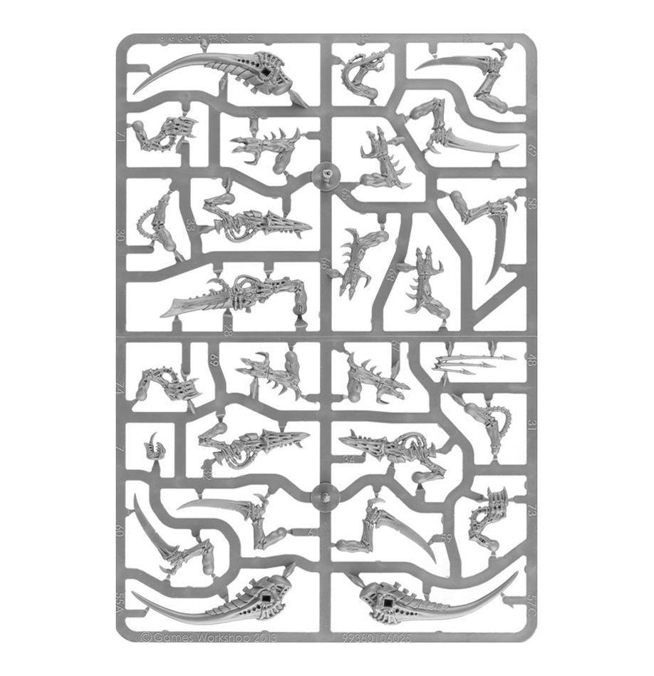 Warhammer 40,000 Tyranids: Warriors Miniatures Set
