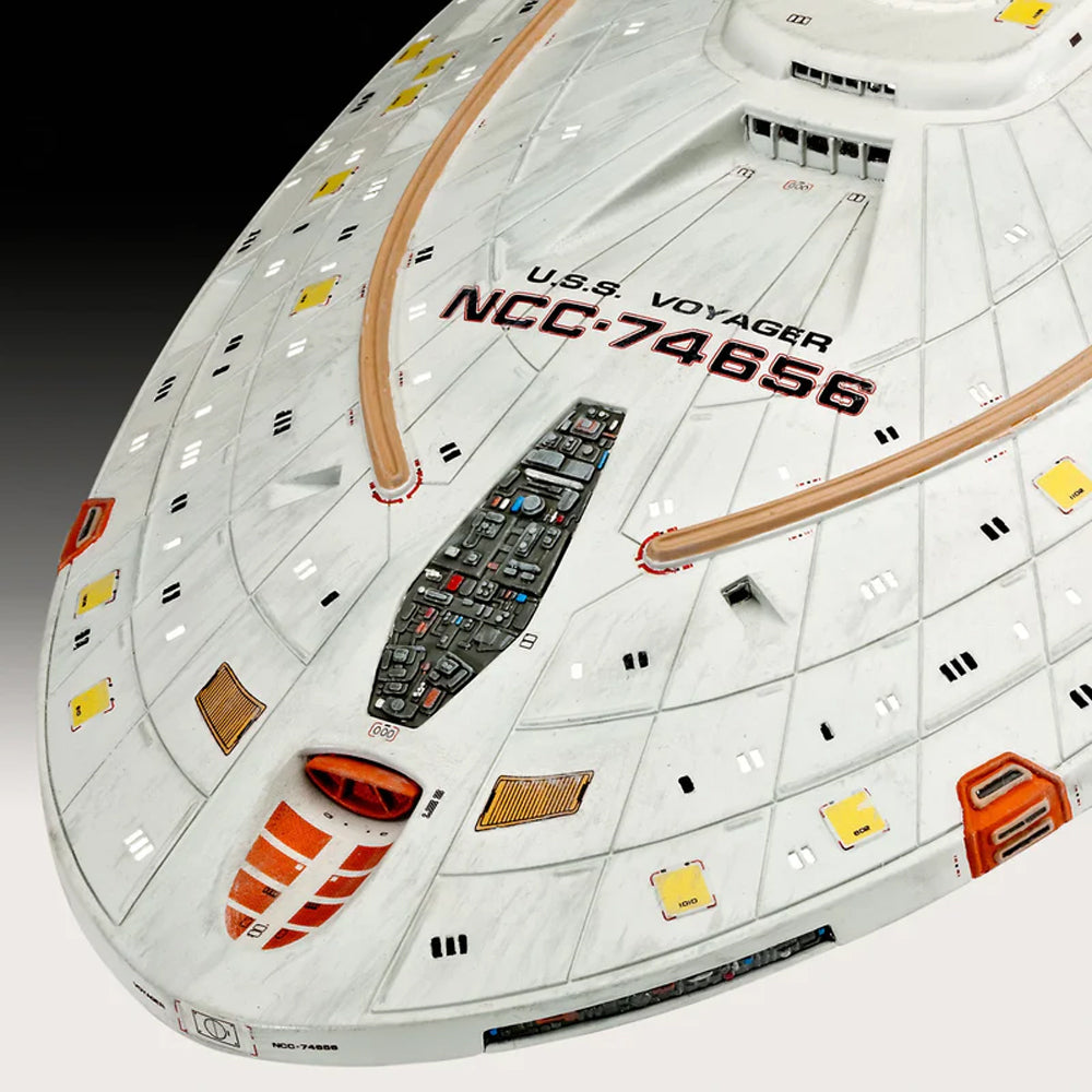Revell Star Trek: U.S.S. Voyager Scale Model, 1:670