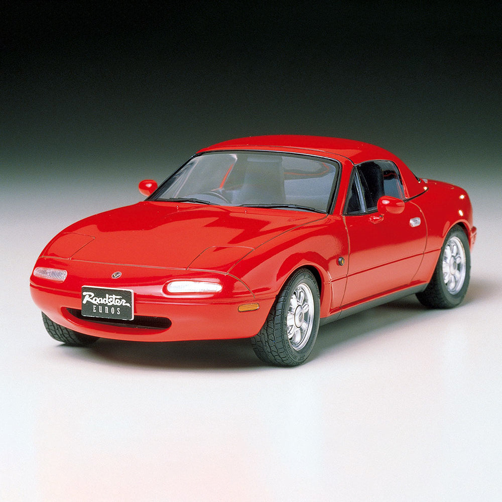 Tamiya Eunos Roadster Scale Model Kit, 1:24