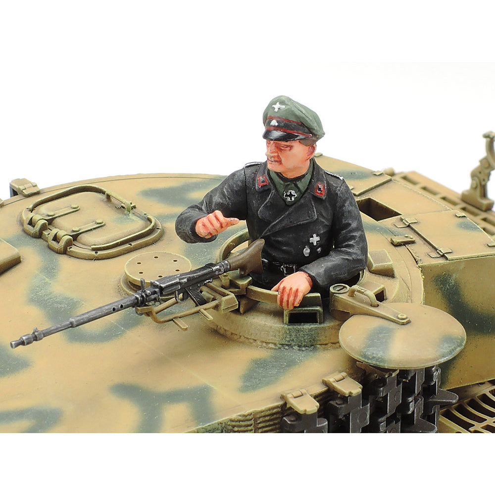 Tamiya German Tiger I Tank Scale Model Kit, 1:35