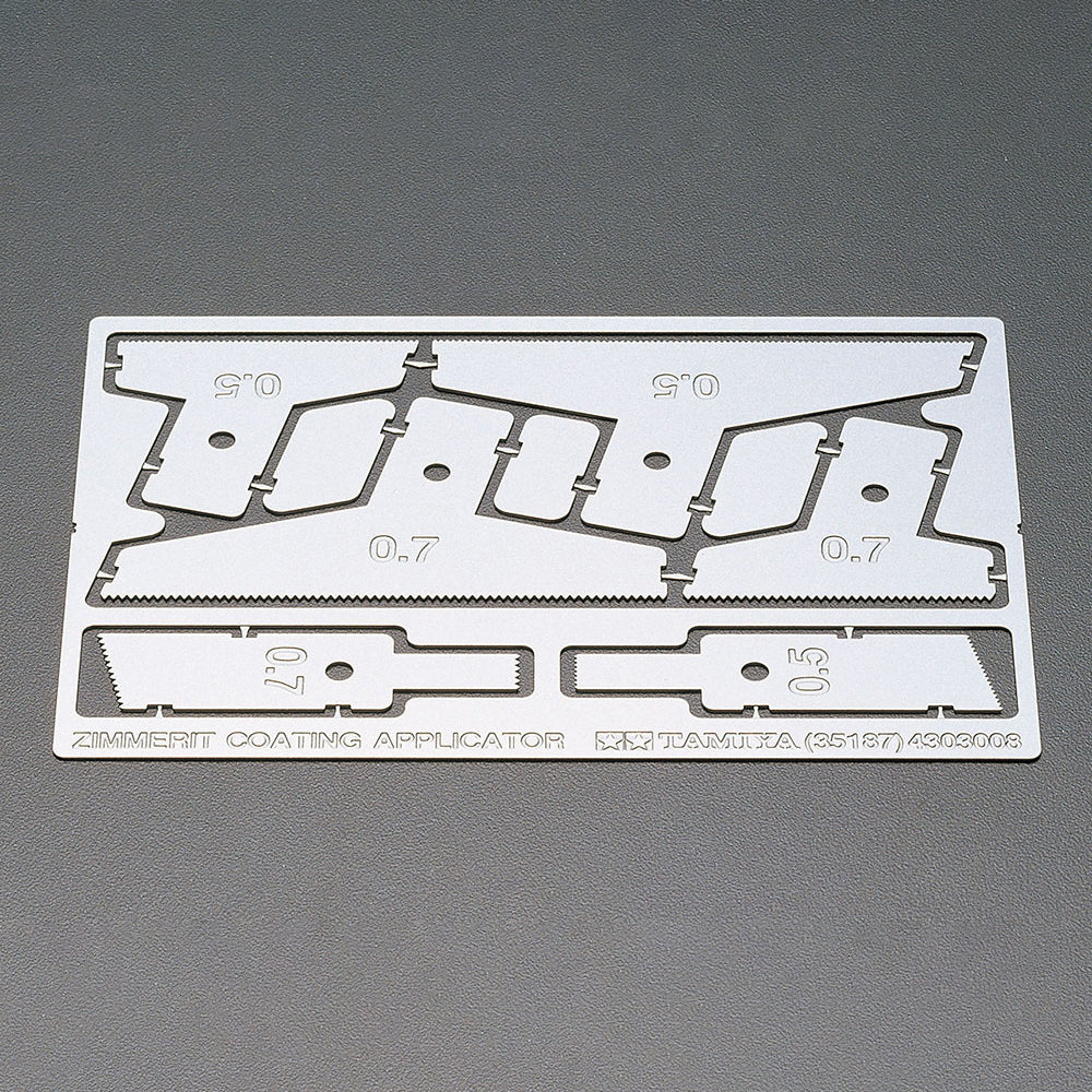 Tamiya German Tiger I Tank Scale Model Kit, 1:35