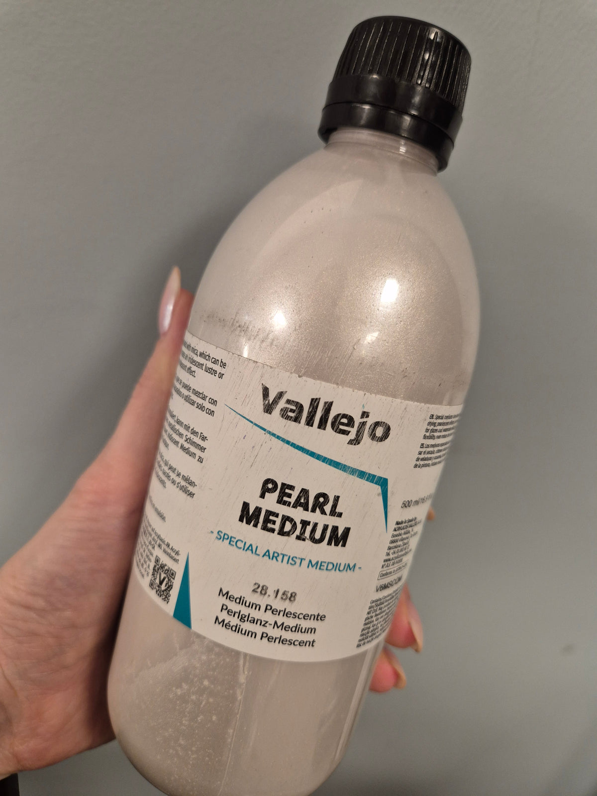 Vallejo perlinis mediumas, 500 ml