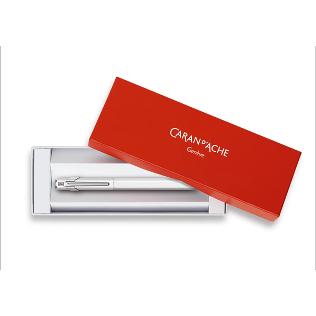 Caran d'Ache 849™ Fountain Pen