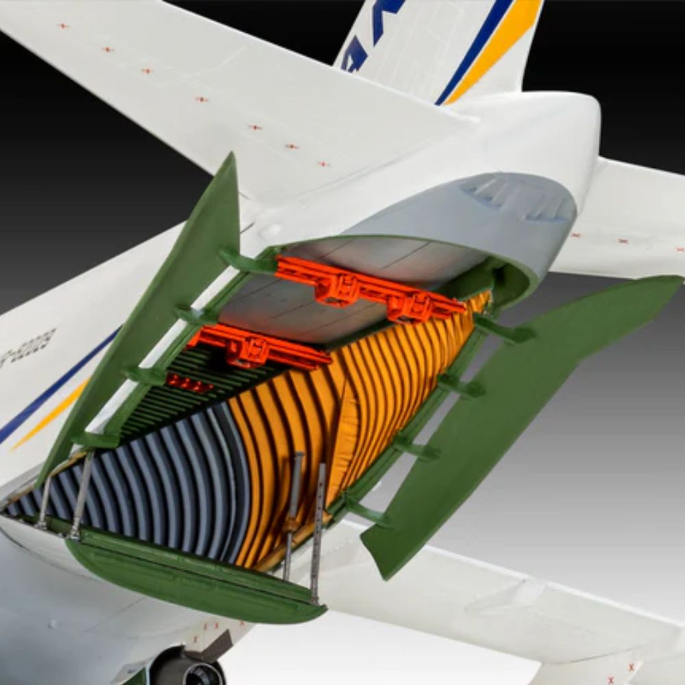 Revell Antonov An-124 Ruslan Model Kit
