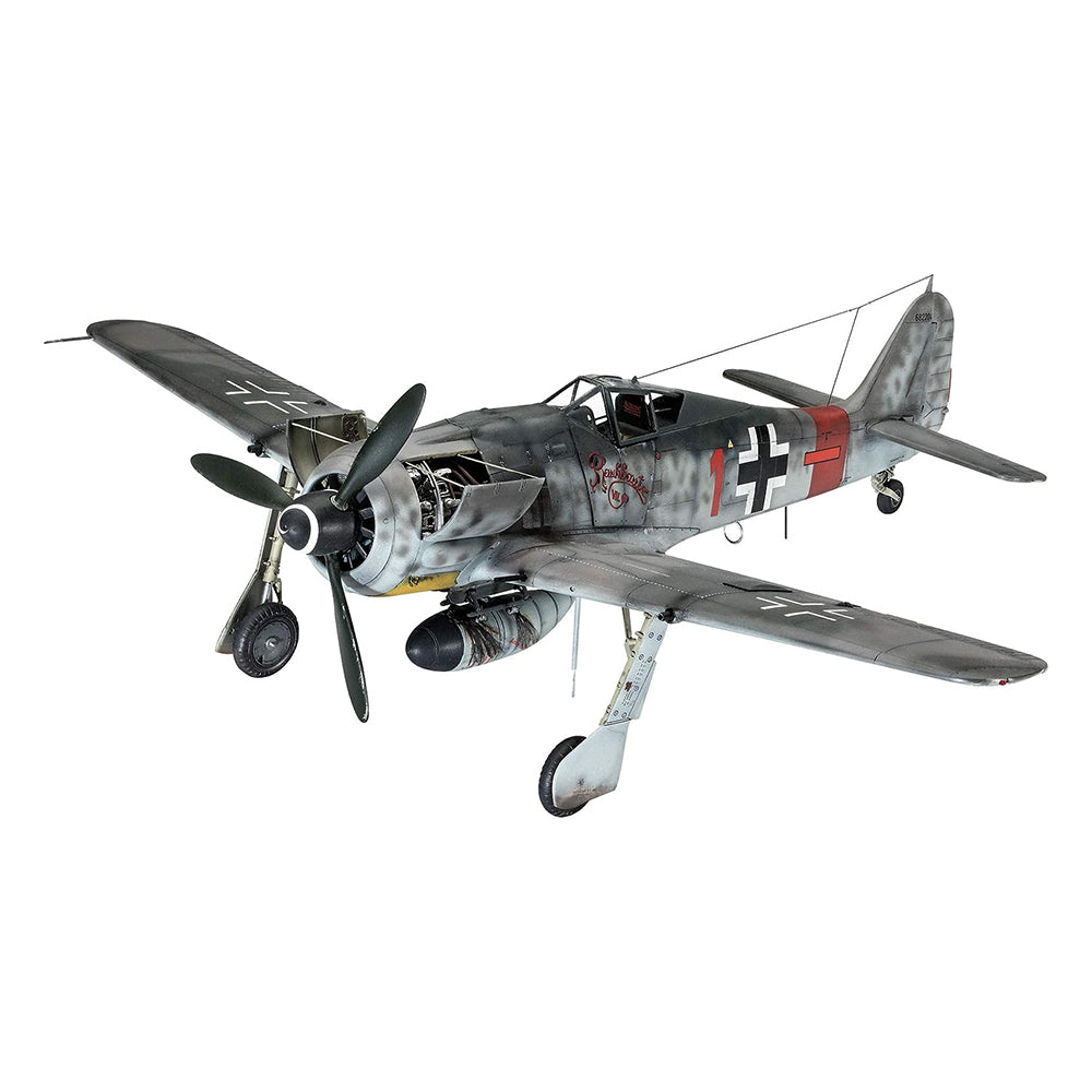 Revell Fw190 A-8/R-2 "Sturmbock" Model Kit, 1:32