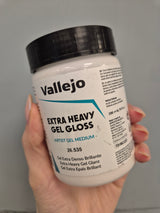 Vallejo itin tirštas blizgus gelis, 200 ml